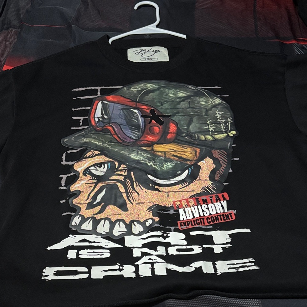 LRG Black Tee with Skull and Goggles Design